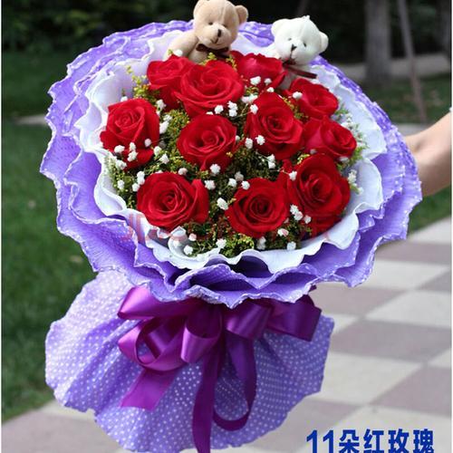 玫瑰花情侣图片大全 浪漫玫瑰花图片大全