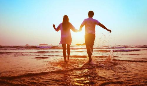 情侣在一起图片 两人的图片情侣