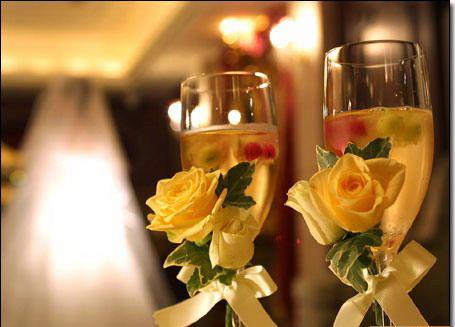 情侣交杯酒图片 交杯酒唯美图片