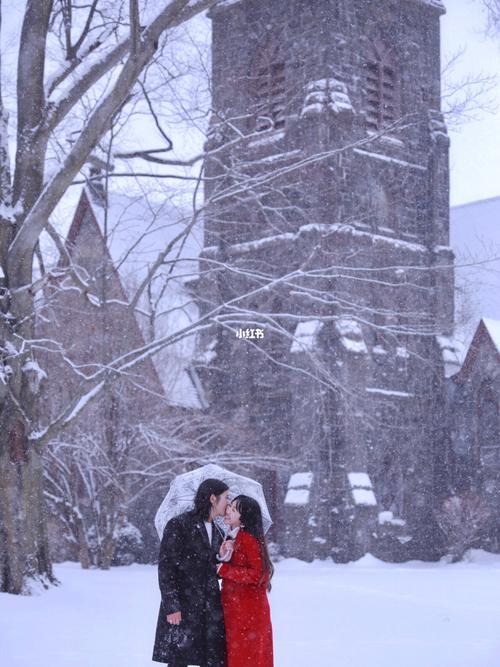 情侣雪景图片 微信图片雪景情侣图片