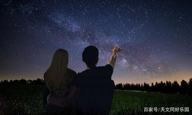 星空下的情侣图片 浪漫星空图片情侣