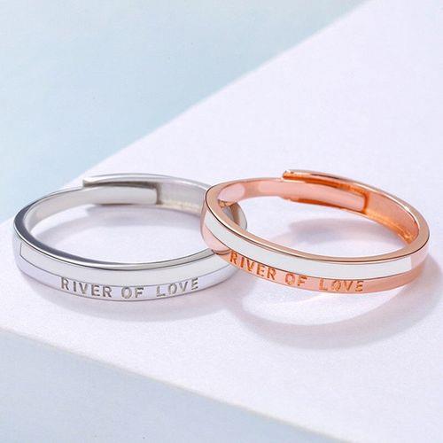 最新款情侣戒指图片 情侣戒指图片牵手图片