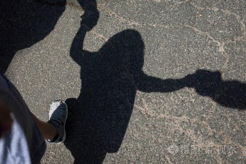 情侣影子图 情侣影子图片真实秀恩爱