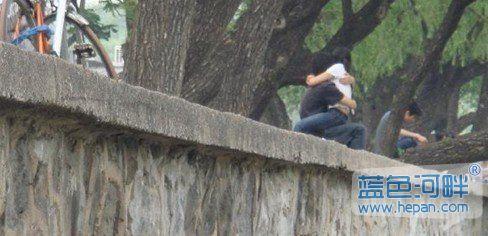 情侣爱爱图 爱情图片情侣