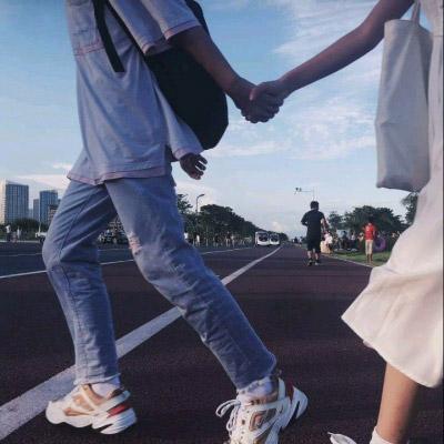 情侣图片真实 情侣头像图片一张真人