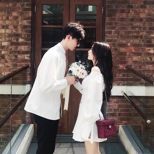 双人图片情侣 情侣图片高清一人一张双人