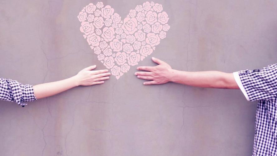 超好看情侣图片壁纸 超好看的情侣壁纸