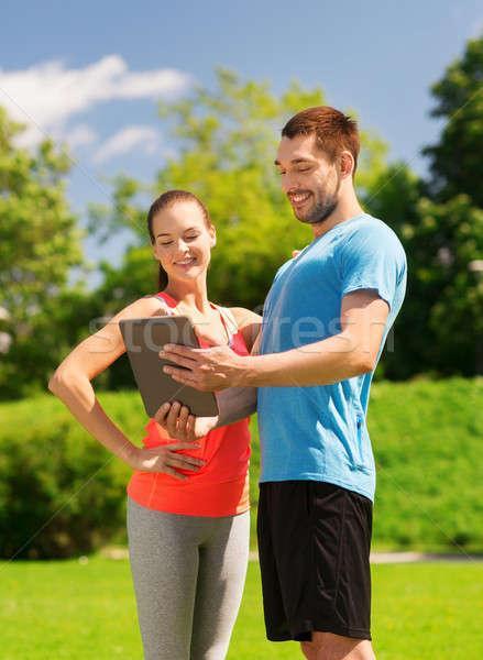 情侣锻炼图片大全 情侣一起锻炼的说说