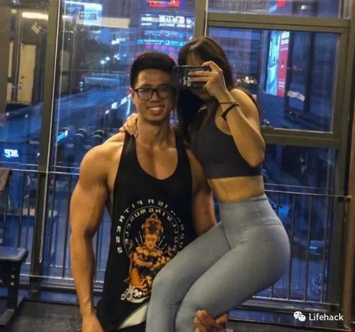 情侣健身图片 情侣健身拍照