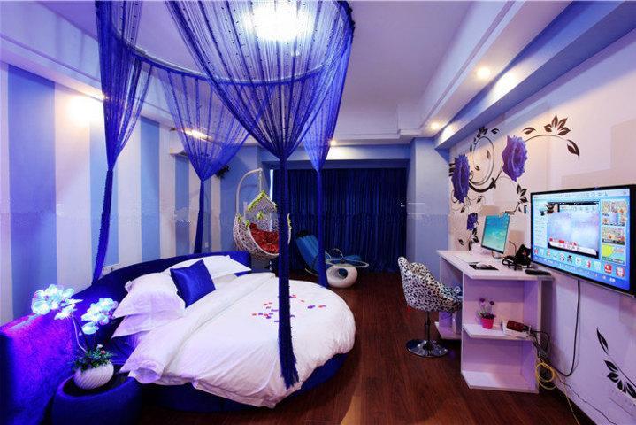 情侣房间布置图片 情侣卧室布置图片大全