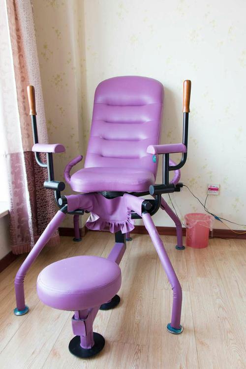 情侣房椅子使用图片 情侣房间交椅的功能