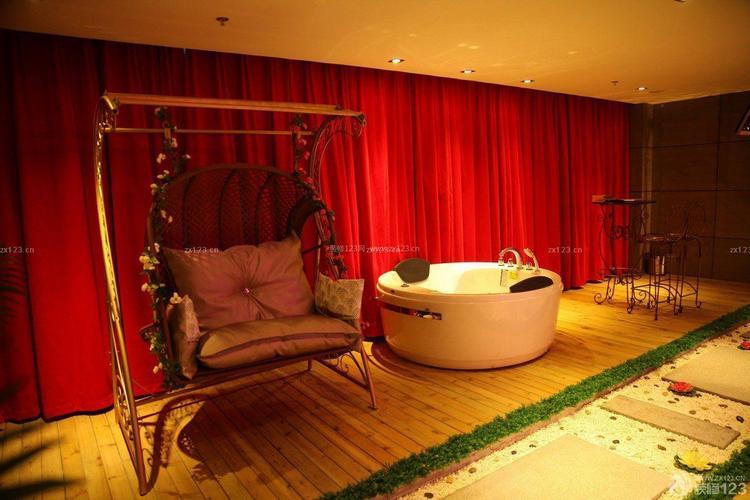 情侣房椅子使用图片 情侣房间交椅的功能