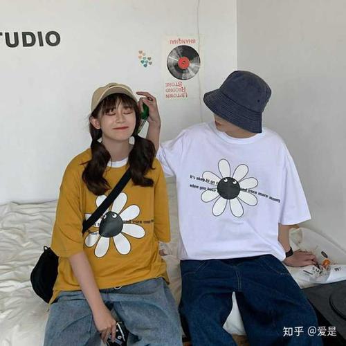 超好看的情侣装图片 情侣装图片可爱