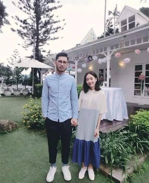 1米9和1米6情侣图 一米七和一米五情侣图