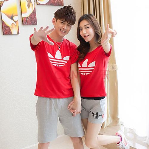 情侣双人运动图片 运动情侣头像两张照片