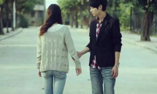 情侣分手的图片 一对情侣分手时的图片