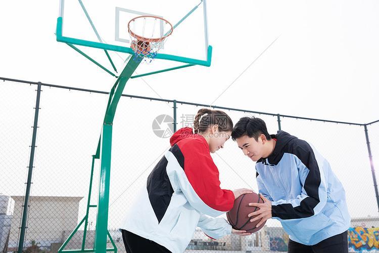 一男一女篮球情侣图片 情侣头像篮球一男一女两张