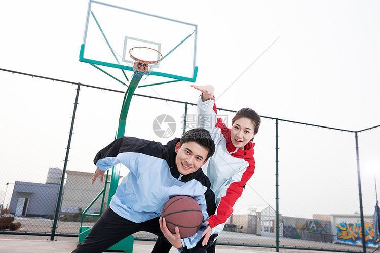 一男一女篮球情侣图片 情侣头像篮球一男一女两张