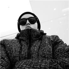 稳重头像图片 稳重头像图片男