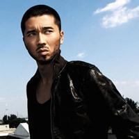 稳重头像图片 稳重头像图片男