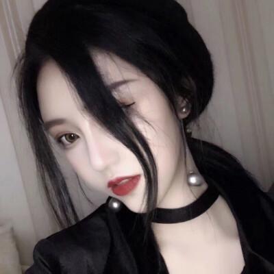 魅惑的半身女头像 妩媚精致女头像
