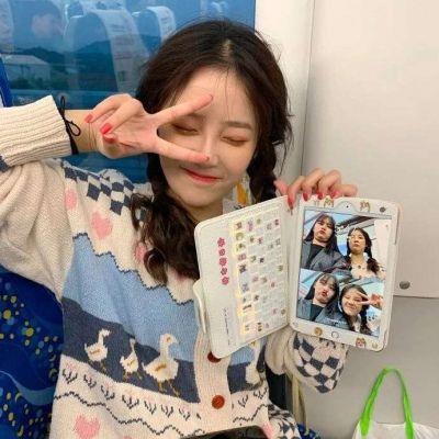 2022年新年头像女 2022年元旦图片头像