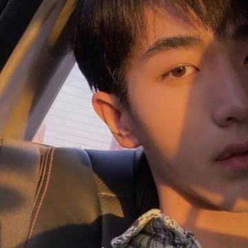 真实头像图片男 男生真实头像图片生活照高清