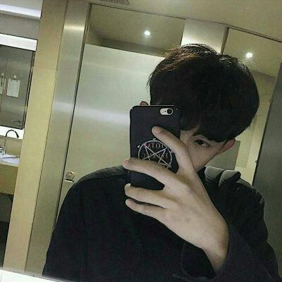 高冷霸气男生头像 个性高冷男头像霸气