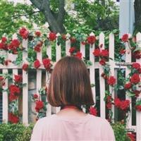 适合秋冬的微信头像女 微信头像女适合秋冬季节