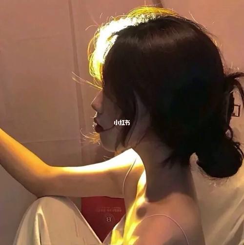 霸气高冷女生头像超拽 头像女高冷霸气十足超拽