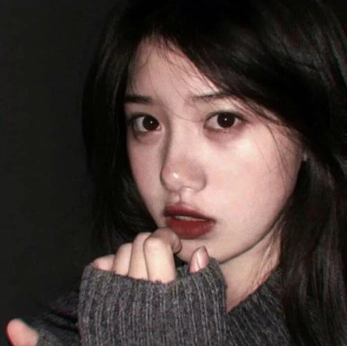 ins女生头像 头像女ins超有个性