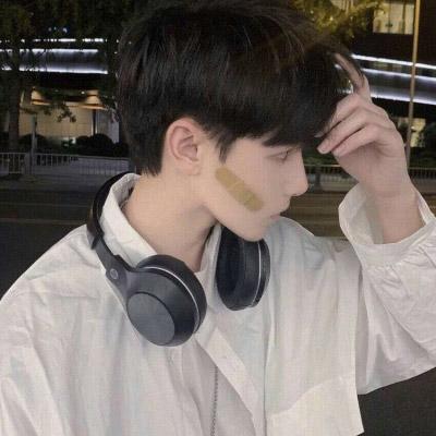 男生真人帅气头像 男生帅气的图片帅气的男生头像真人