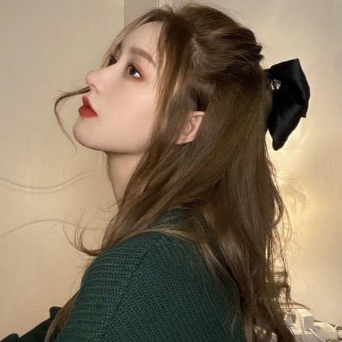女头像侧脸唯美有气质 唯美头像侧脸女气质高清