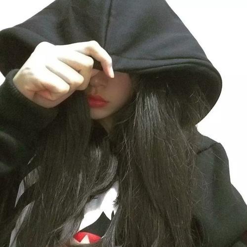 霸气女生头像超拽冷酷 霸气的女生头像超拽冷酷