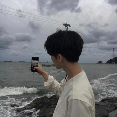 男生帅气的头像 男生帅气的头像图片大全