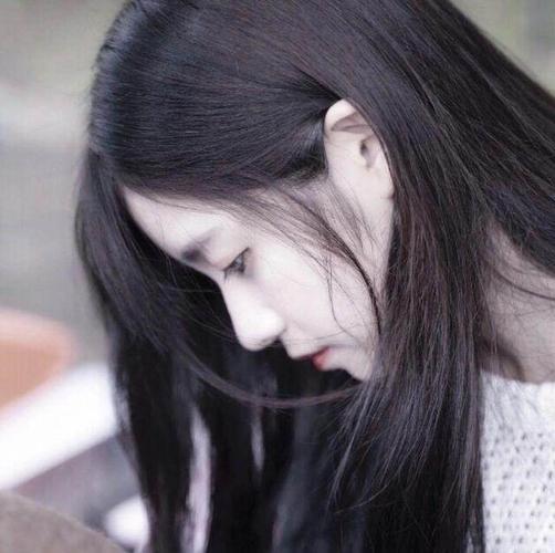 女生头像高清 戴口罩女生头像高清图片