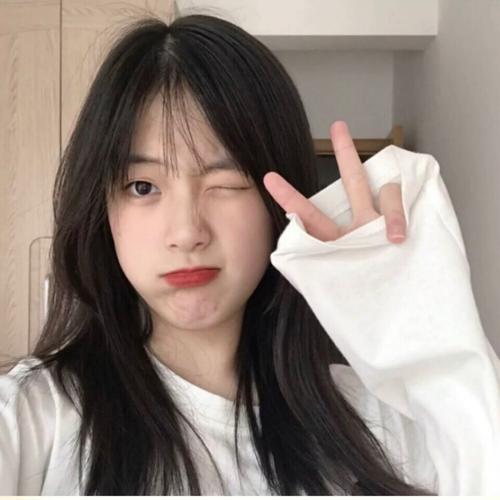 女生头像干净 干净的图片干净的女头像