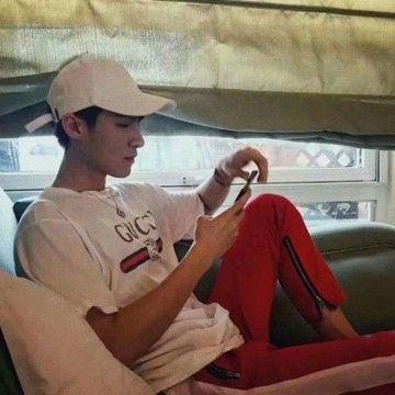 真人图片头像男 男头像真人头像