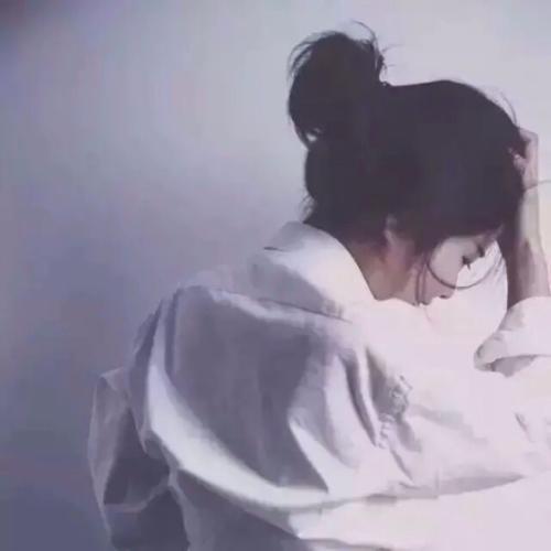 图片美女背影头像微信 美女图片微信头像女生背影
