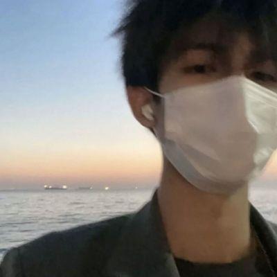 超酷男生头像 超酷的男生头像