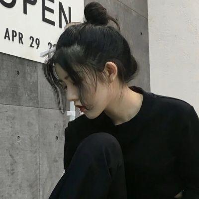 头像女生霸气冷酷 霸气女生头像图片冷酷