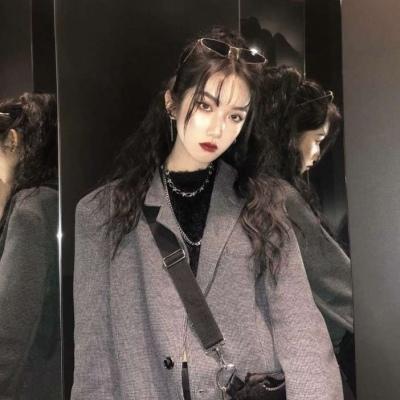 头像图片女生霸气冷酷 图片头霸气冷酷女生头像