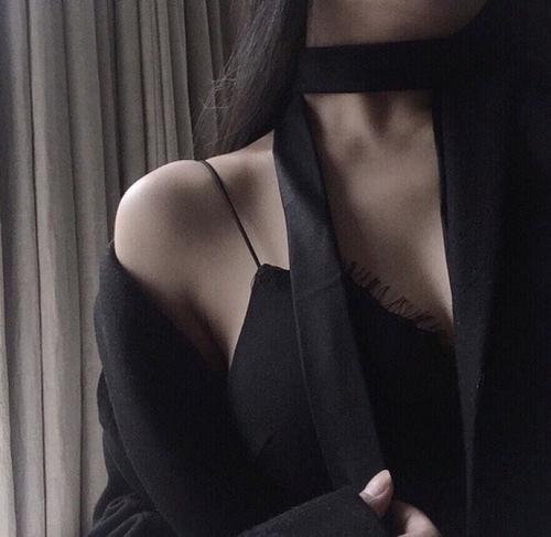 性感头像女高冷 性感个性头像女生气质高冷