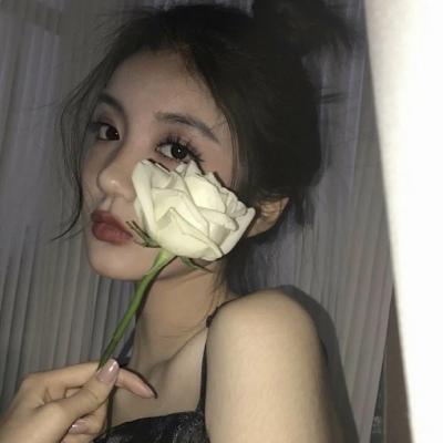 性感头像女高冷 性感个性头像女生气质高冷