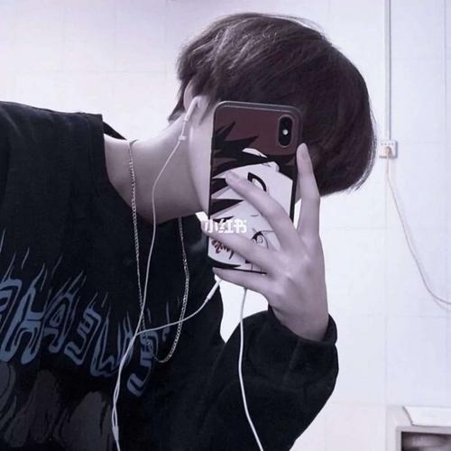 男头像霸气高冷 网图男头像霸气高冷