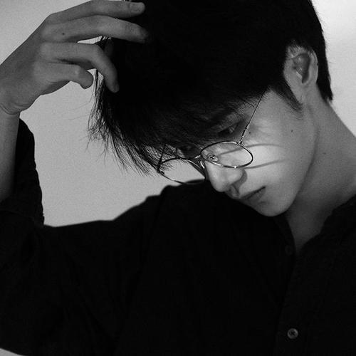 男生头像帅气 炫酷的男生头像