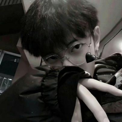 男生头像帅气 炫酷的男生头像
