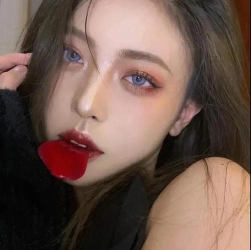 纯欲风头像女 禁欲的女生头像