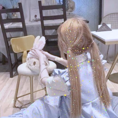 真人头像女生不露脸 好看真人女生头像不露脸