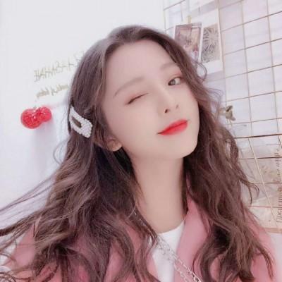 微信头像女生气质淡雅 微信头像女唯美有气质内涵